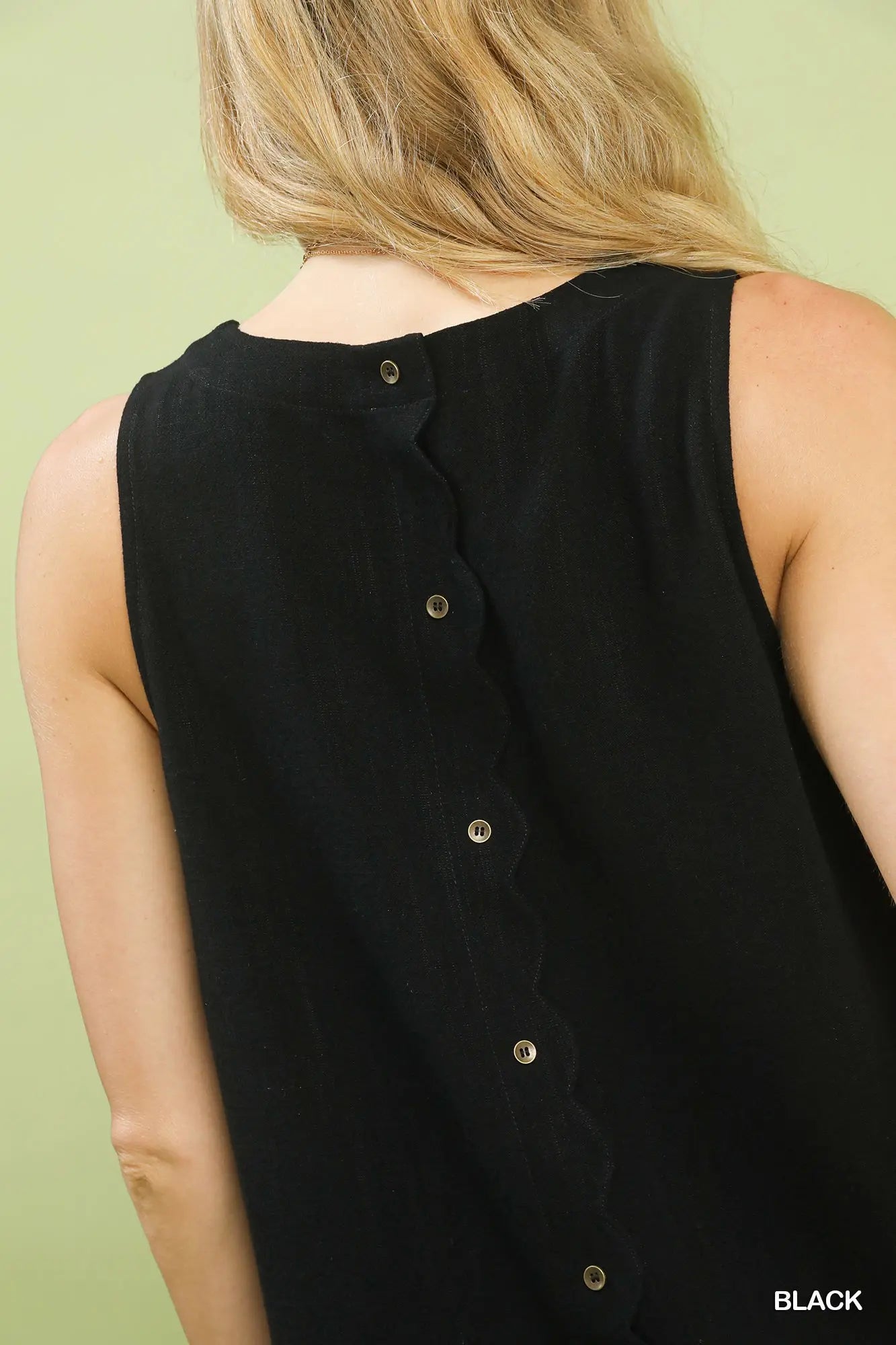 Linen Scallop Hem Sleeveless Black Top