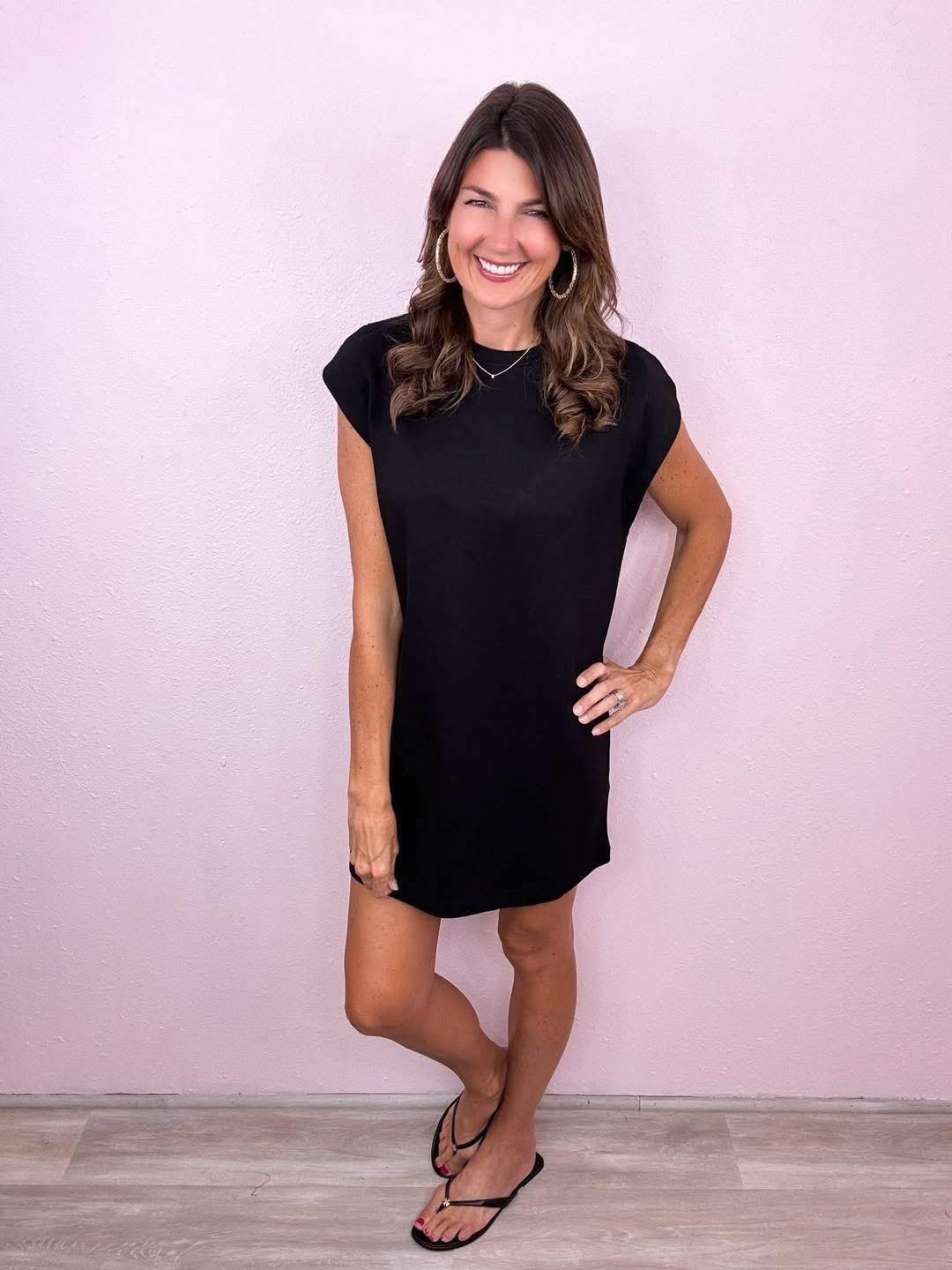 Entro Sleeveless Black Midi Dress