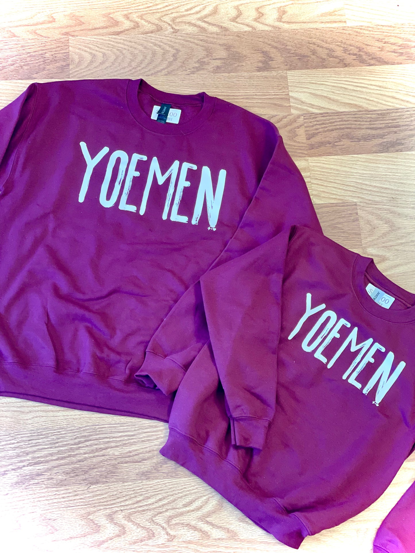 Yoemen Bold Cap Letter Sweatshirt
