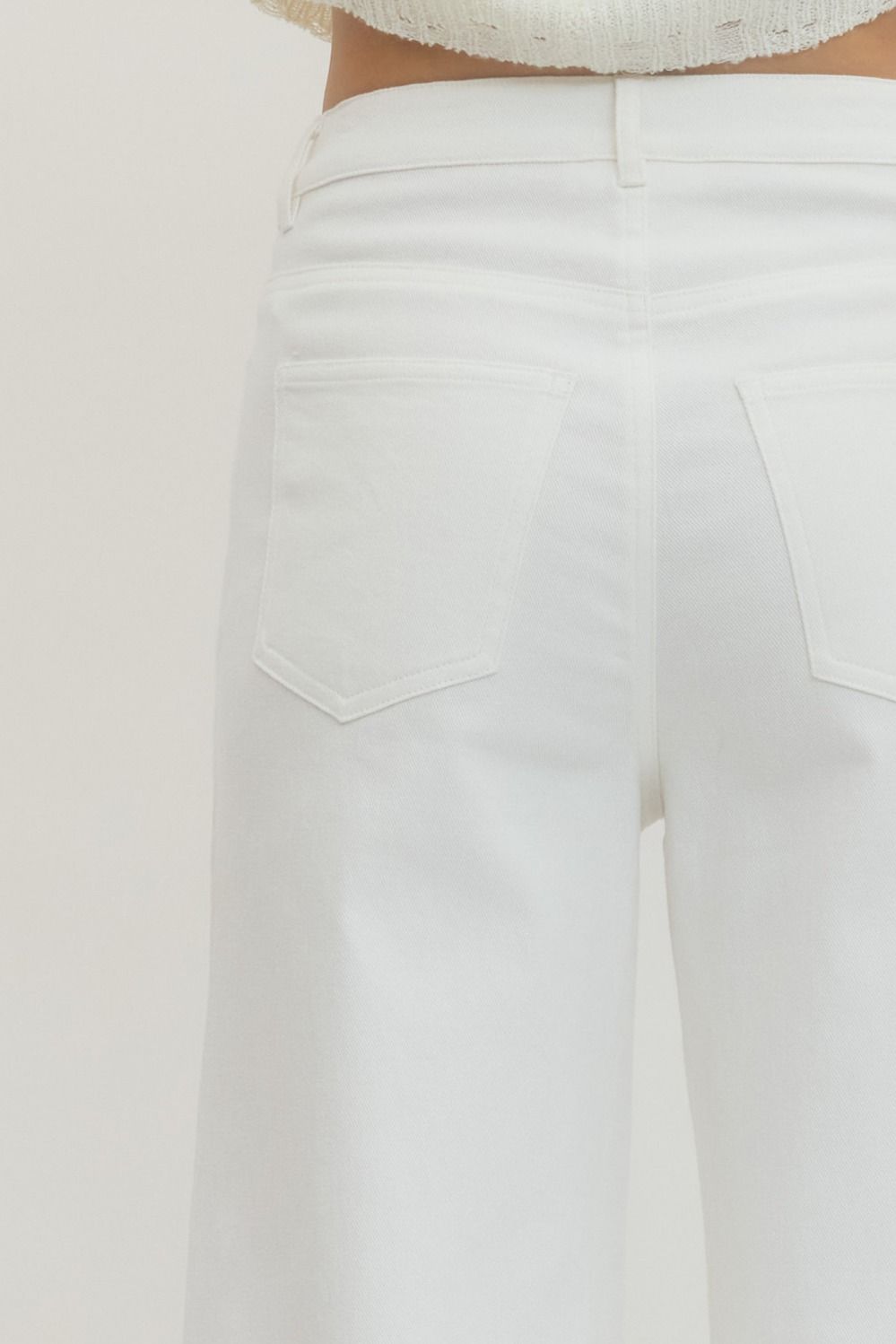 Solid White Mid-Rise Ankle Length Pants