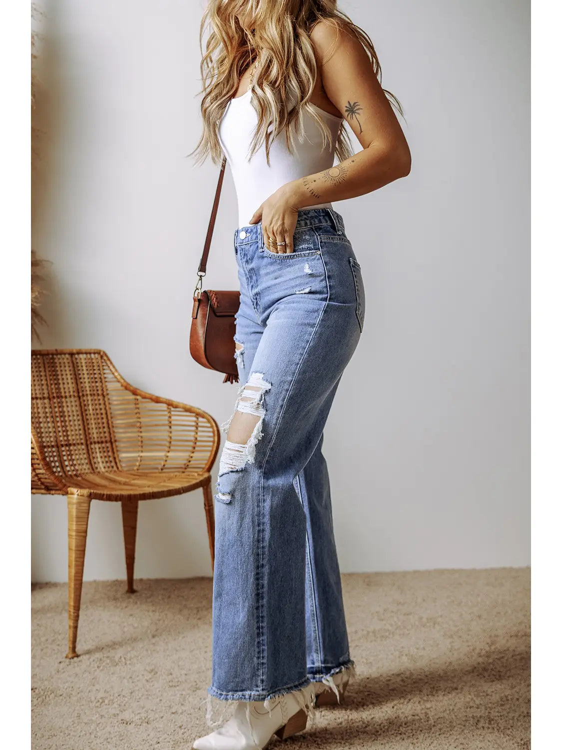 Distressed Raw Hem Straight Leg High Waist Jeans