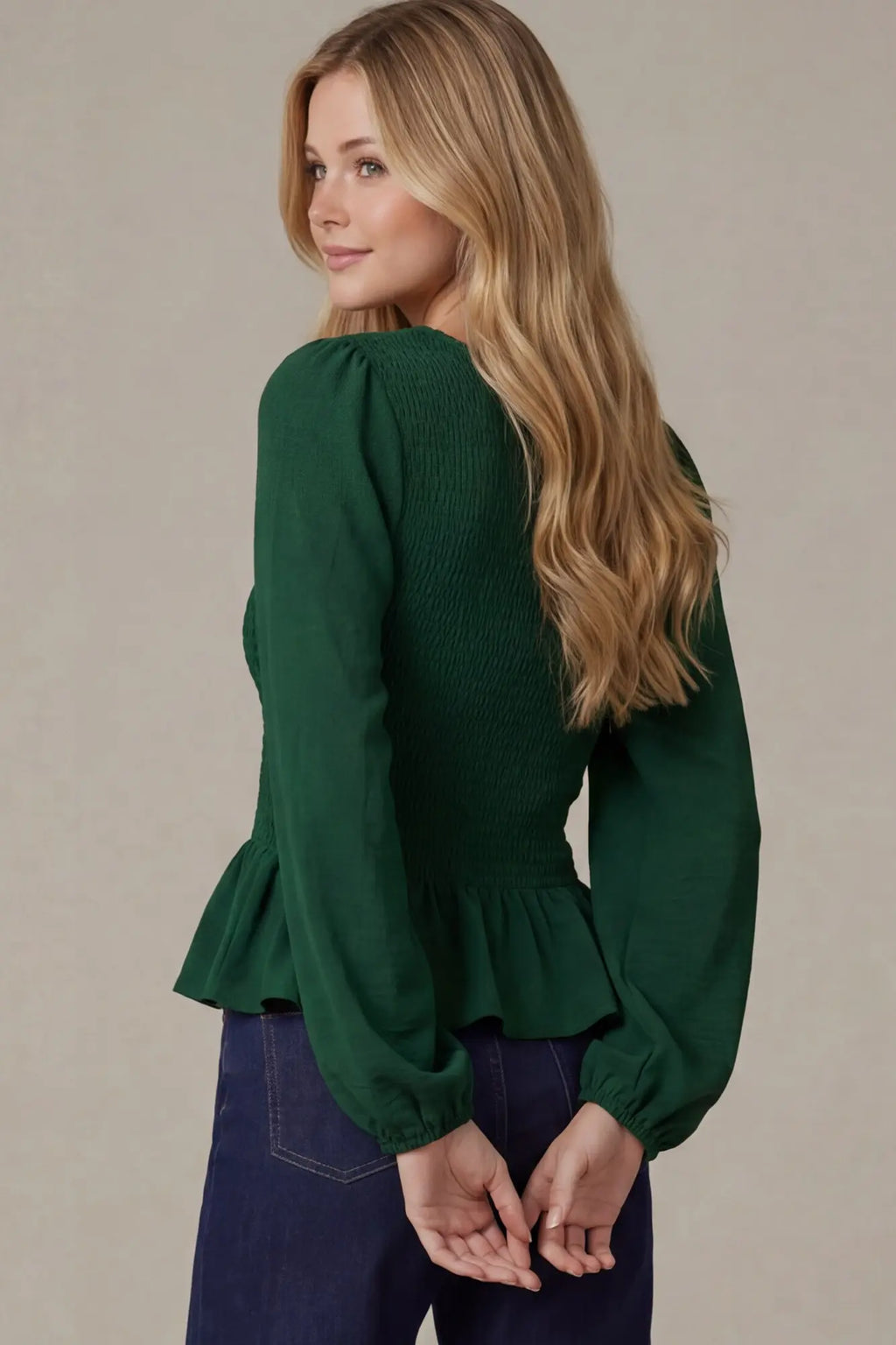 LONG SLEEVE GREEN SMOCKED TOP