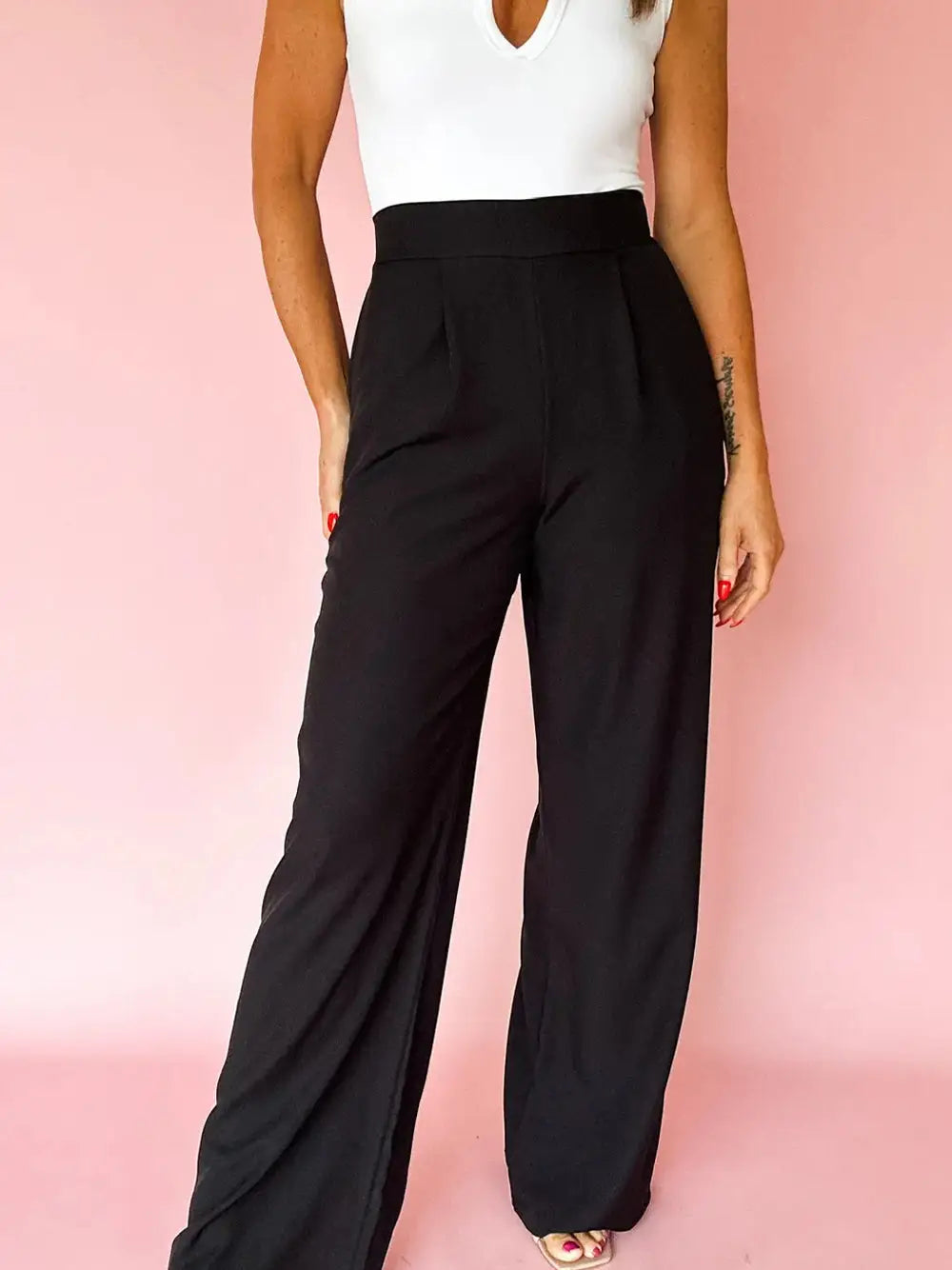 Black Pleated Detail High Waist Straight Pants