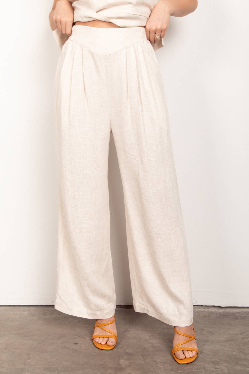 Solid Woven Linen Sleeveless Top & Pants Set - OATMEAL