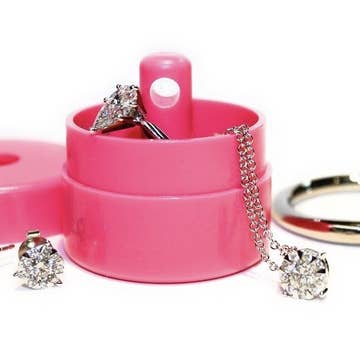 Lion Latch Jewlery/Pill Tote
