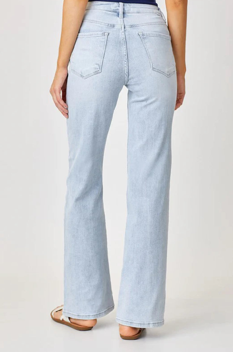 Risen High Rise Light Jean