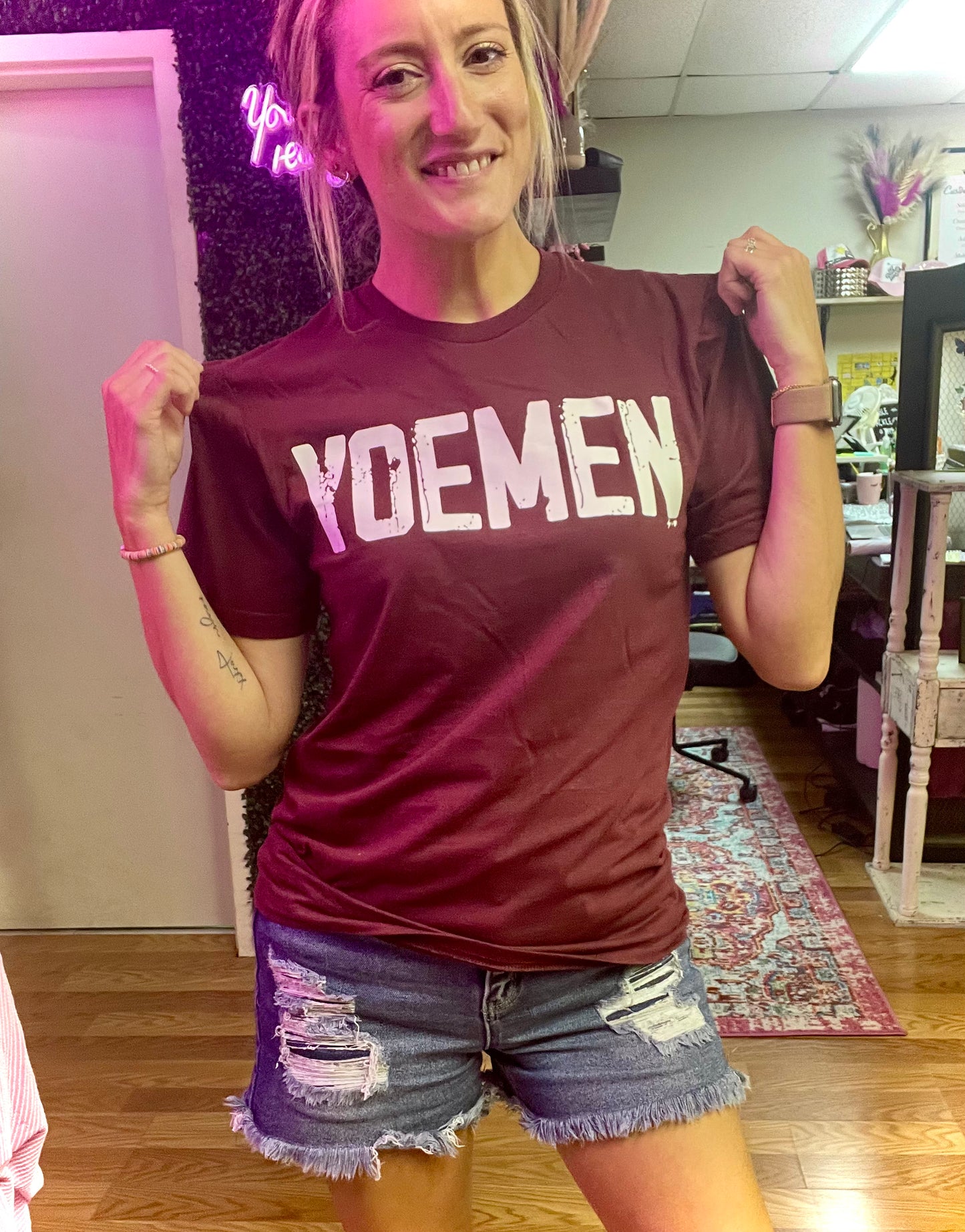 Yoemen Simple Mascot Plain Tee