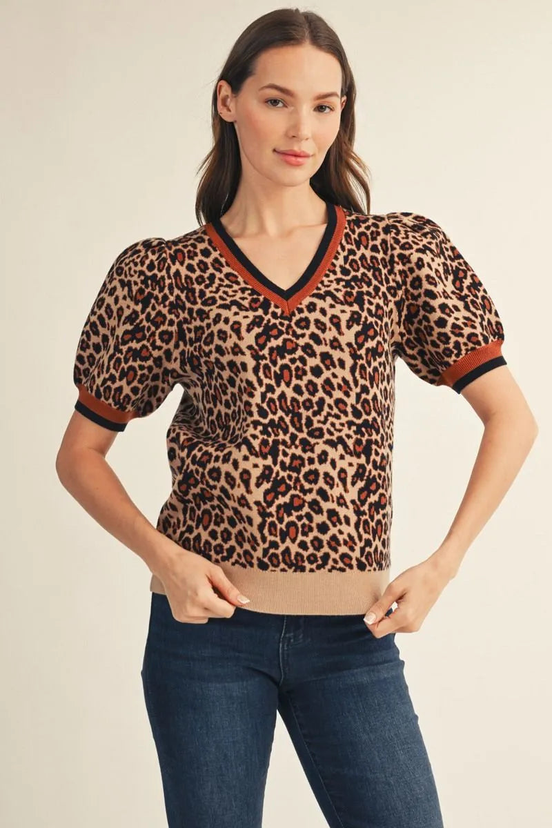 Short Puff Sleeve Leopard Sweater Top