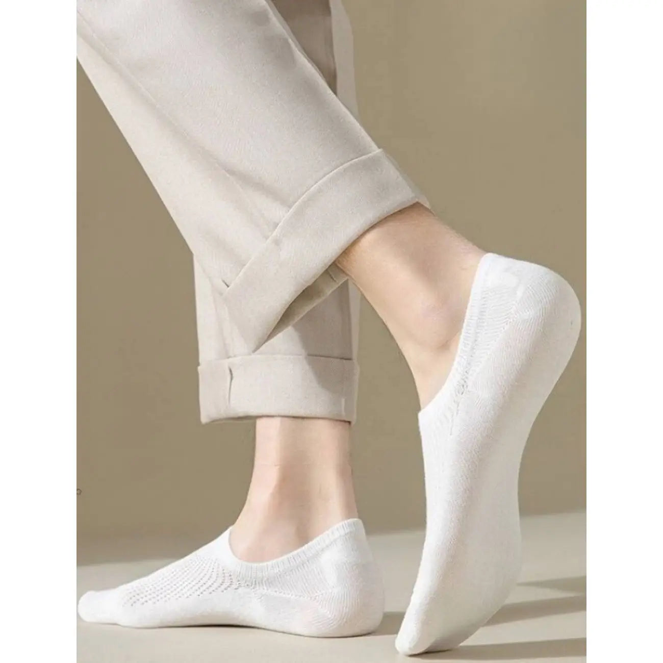 Ladies See Sheer Basic Knit No Show Socks